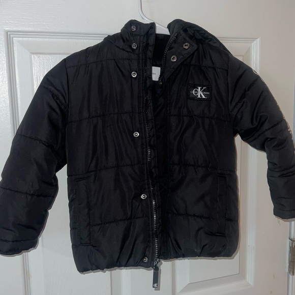 Calvin Klein Kids Puffer Jacket in Black - Picture 1 of 2